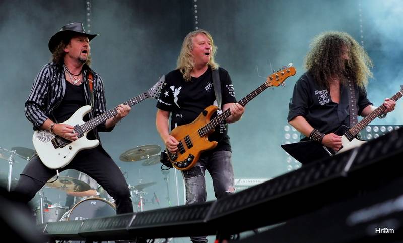 Třicet let a třicet tisíc fanoušků. Kabát slavil v Praze narozeniny ve velkém stylu