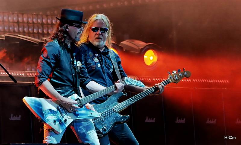 Třicet let a třicet tisíc fanoušků. Kabát slavil v Praze narozeniny ve velkém stylu