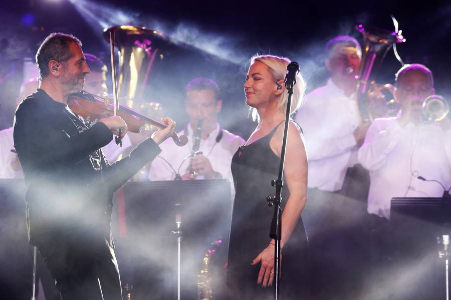 Čechomor na Špilberku podpořili Kumpánovi muzikanti