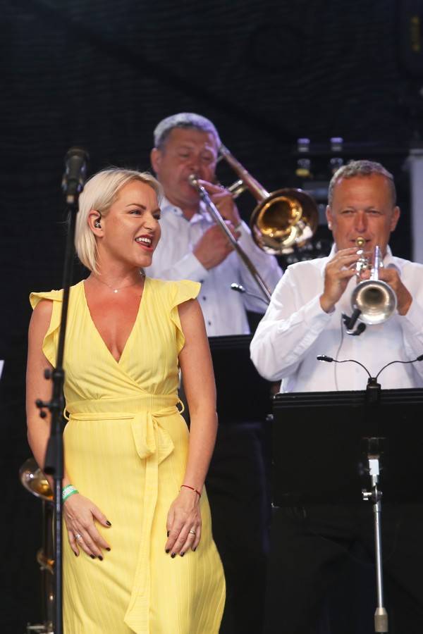 Čechomor na Špilberku podpořili Kumpánovi muzikanti