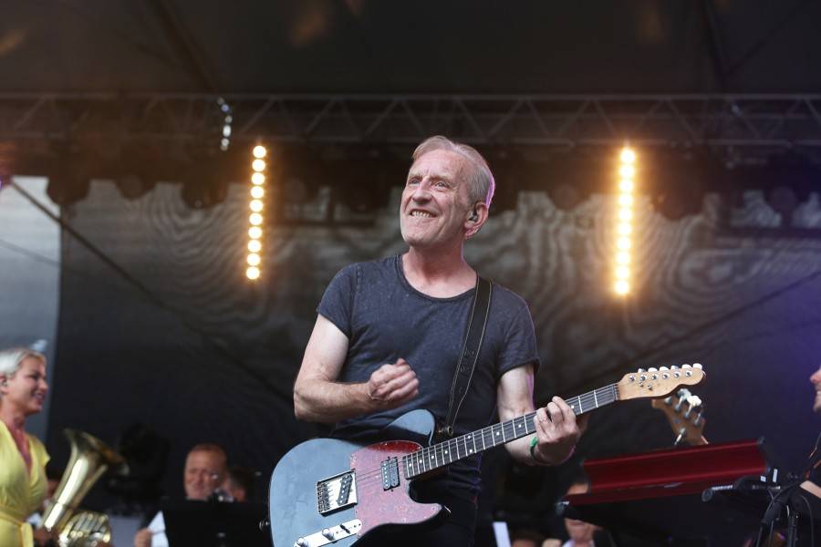 Čechomor na Špilberku podpořili Kumpánovi muzikanti