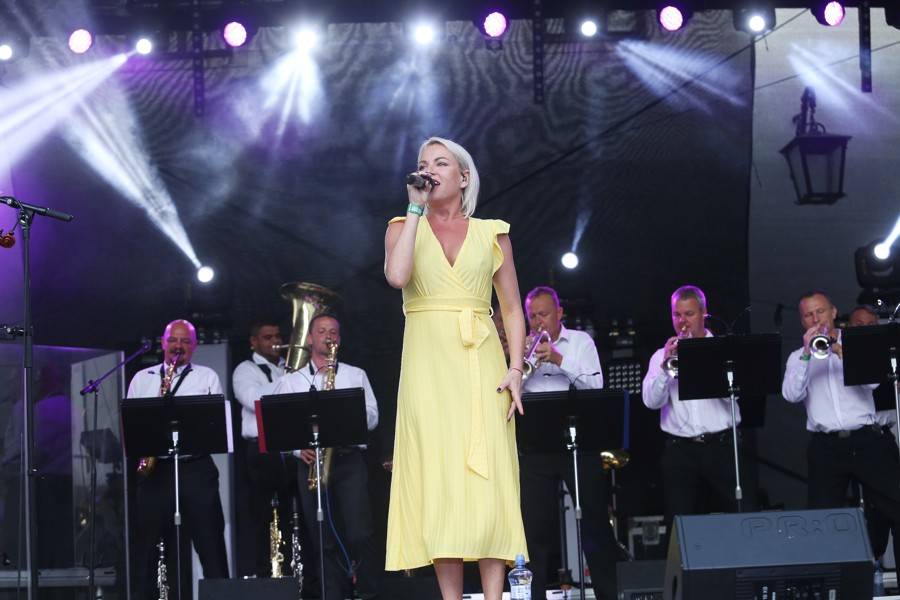 Čechomor na Špilberku podpořili Kumpánovi muzikanti