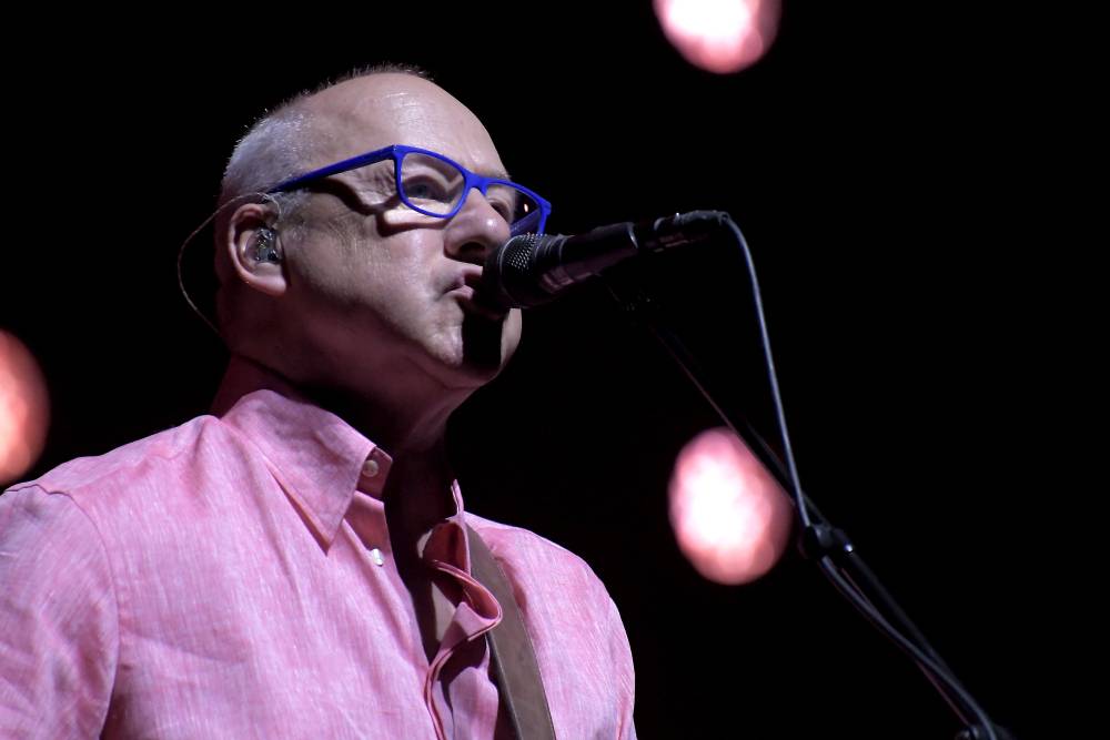 Mark Knopfler přijel do pražské O2 areny s novým albem Down The Road Wherever