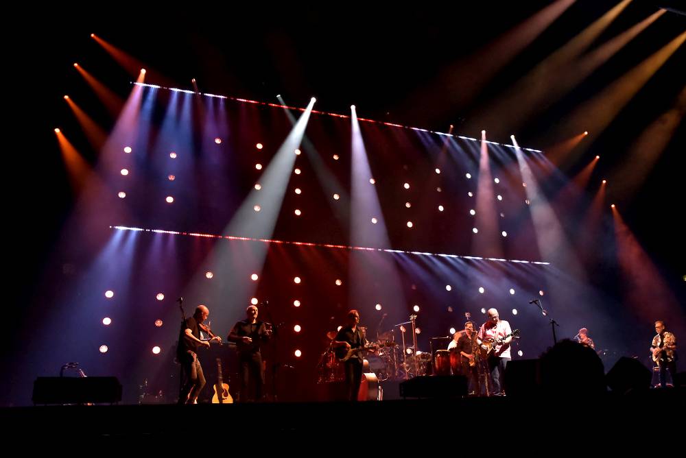 Mark Knopfler přijel do pražské O2 areny s novým albem Down The Road Wherever