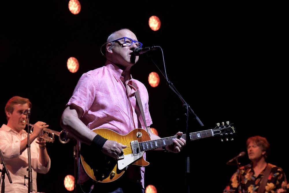 Mark Knopfler přijel do pražské O2 areny s novým albem Down The Road Wherever