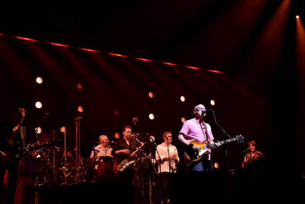 Mark Knopfler přijel do pražské O2 areny s novým albem Down The Road Wherever