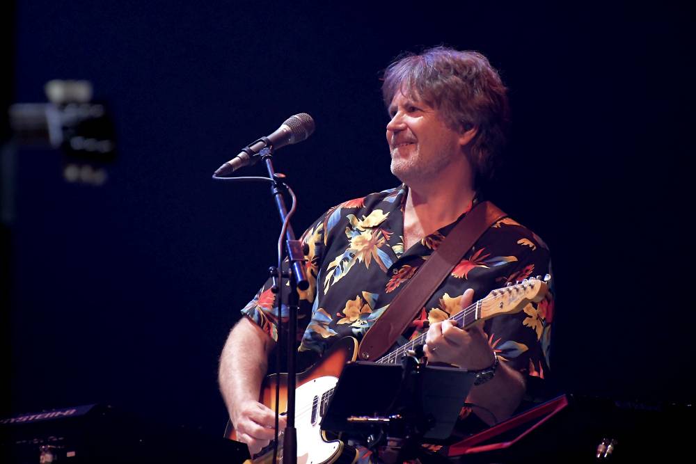 Mark Knopfler přijel do pražské O2 areny s novým albem Down The Road Wherever