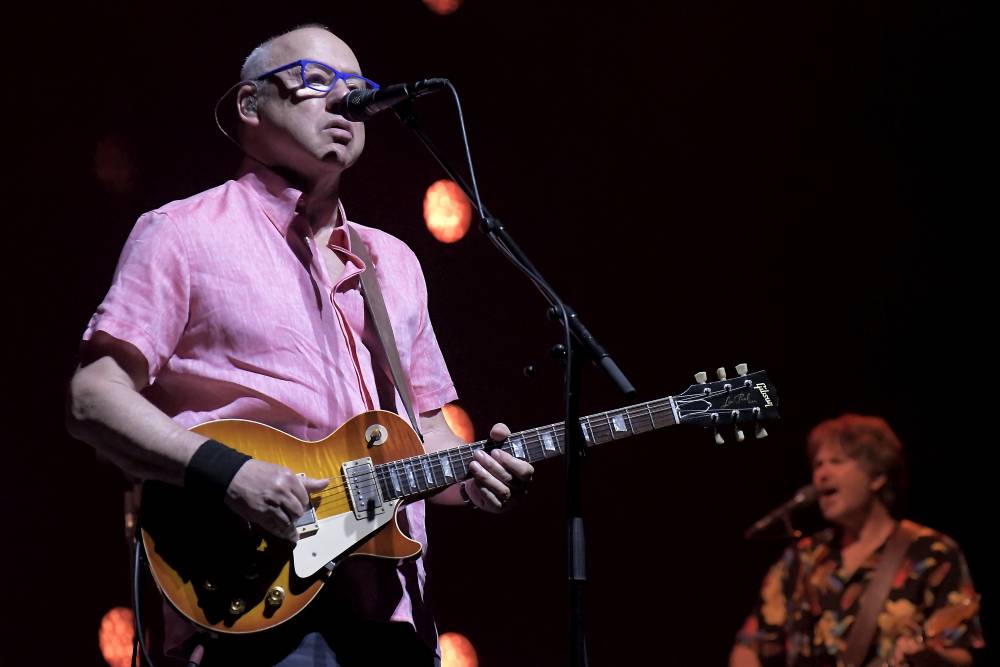 Mark Knopfler přijel do pražské O2 areny s novým albem Down The Road Wherever