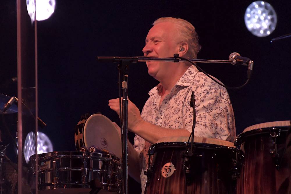 Mark Knopfler přijel do pražské O2 areny s novým albem Down The Road Wherever