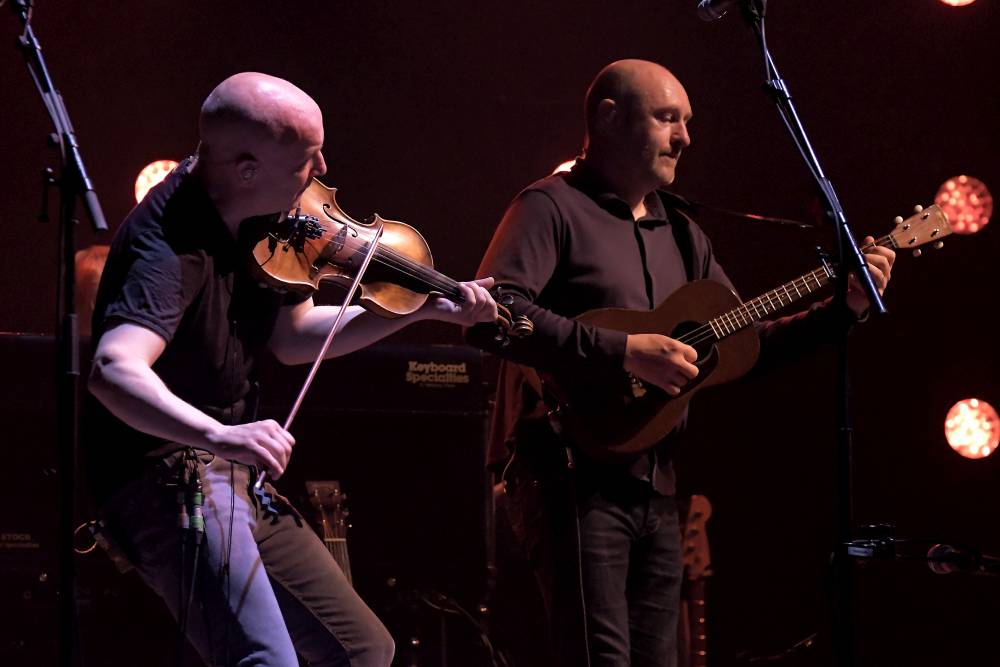 Mark Knopfler přijel do pražské O2 areny s novým albem Down The Road Wherever