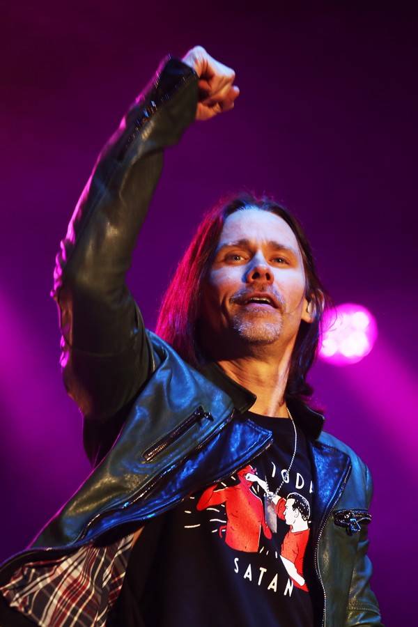 První den slovenského Topfestu opanoval Slash, vystoupili i Desmod nebo Zemětřesení