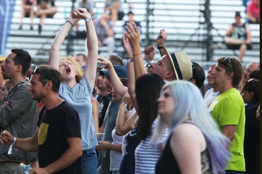 Druhý den Topfestu: Čechomor s dechovkou vystřídali Apollo 440, Deez Nuts i Zona A