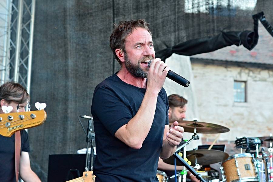 Tata Bojs si v Brně na Špilberku užívali letní atmosféry. Vystoupili také Ghost Of You