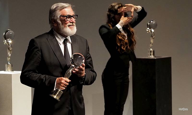 MFF Karlovy Vary ocenil film Otec i Patricii Clarkson, Jiří Bartoška děkoval městu za pohostinnost