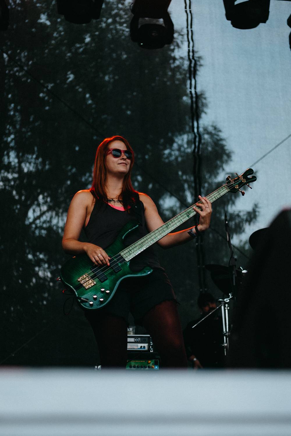 Prvnímu dni pardubického Létofestu se vyhnul déšť. Jiří Macháček nečekaně zpíval s Monkey Business