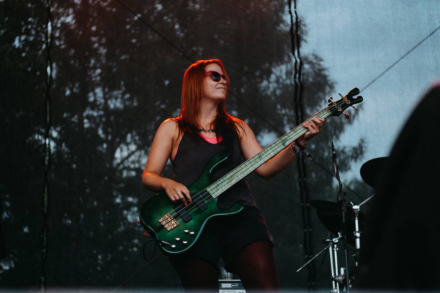 Prvnímu dni pardubického Létofestu se vyhnul déšť. Jiří Macháček nečekaně zpíval s Monkey Business