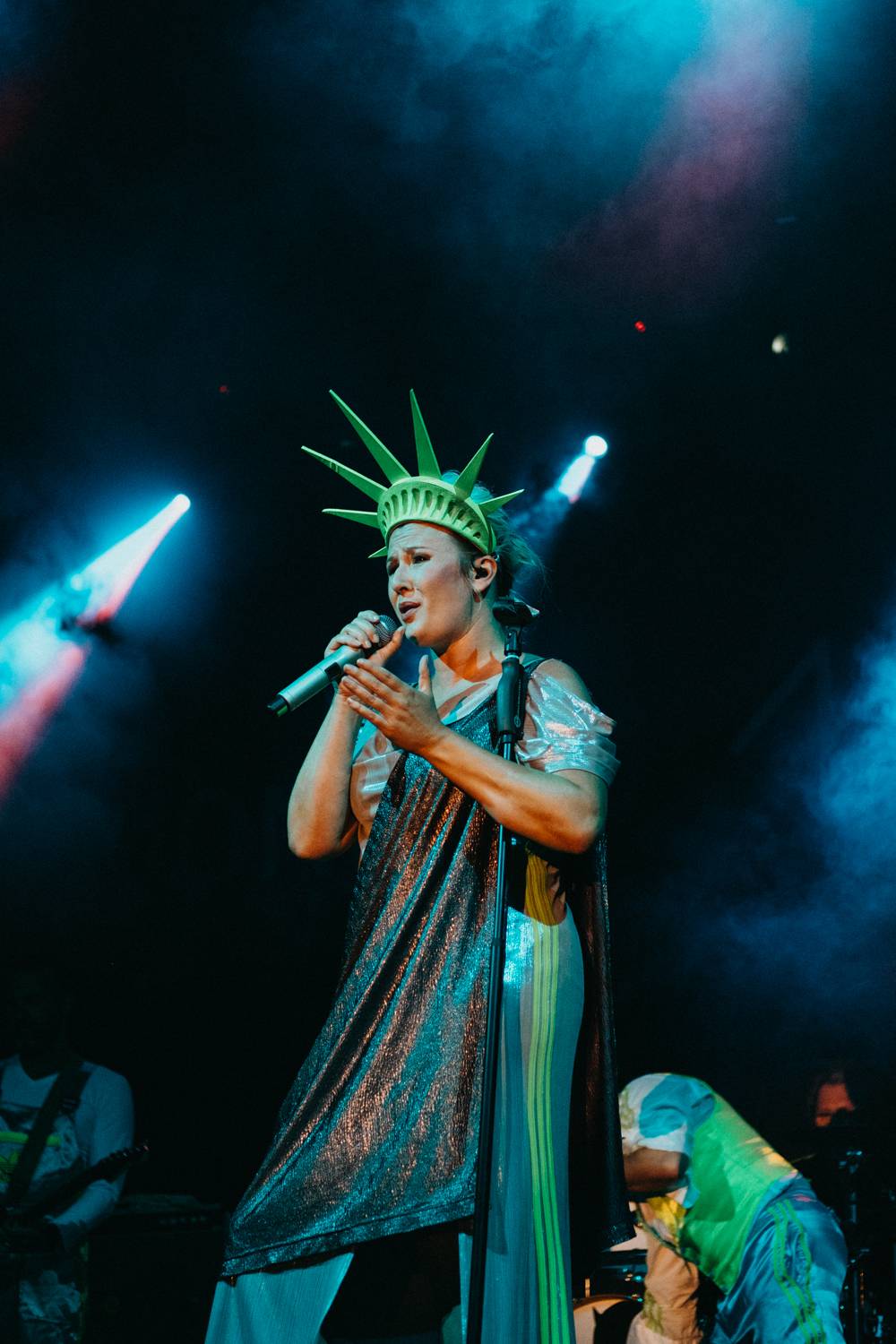 Prvnímu dni pardubického Létofestu se vyhnul déšť. Jiří Macháček nečekaně zpíval s Monkey Business