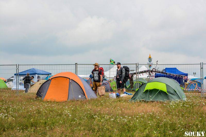 První deštivý den vystoupili v Táboře na Mighty Sounds H20, Long Tall Texans nebo Prague Conspiracy