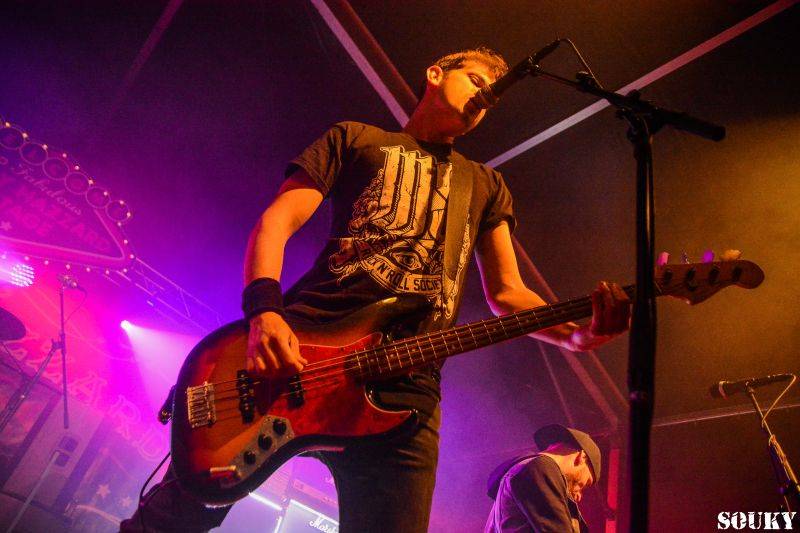 První deštivý den vystoupili v Táboře na Mighty Sounds H20, Long Tall Texans nebo Prague Conspiracy