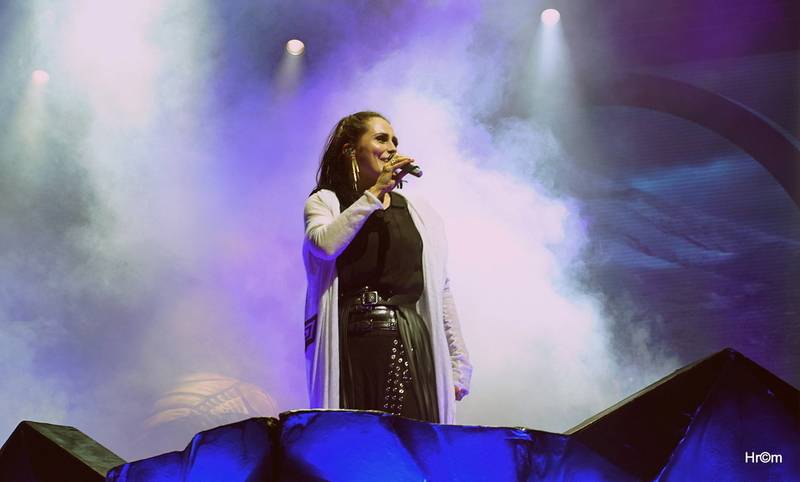 Třetí den na Masters Of Rock: Dvacet tisíc lidí rozpálili Tarja, Within Temptation i Rage se Zlínskou filharmonií