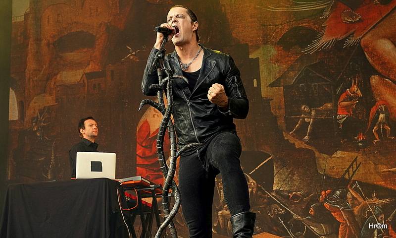 Třetí den na Masters Of Rock: Dvacet tisíc lidí rozpálili Tarja, Within Temptation i Rage se Zlínskou filharmonií