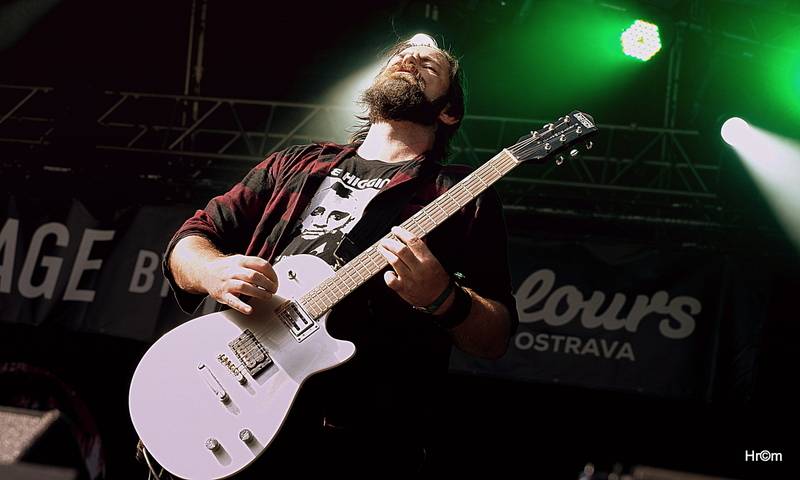 Hvězdou prvního dne Colours of Ostrava byla Florence and the Machine, vystoupili i MØ nebo Red Baraat