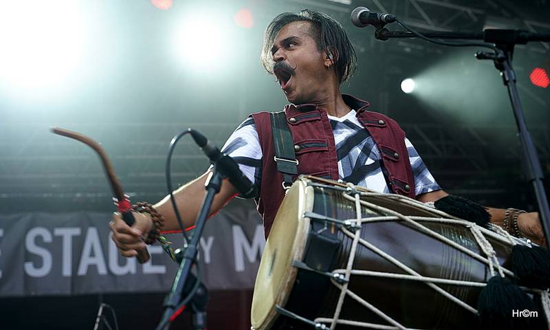 Hvězdou prvního dne Colours of Ostrava byla Florence and the Machine, vystoupili i MØ nebo Red Baraat