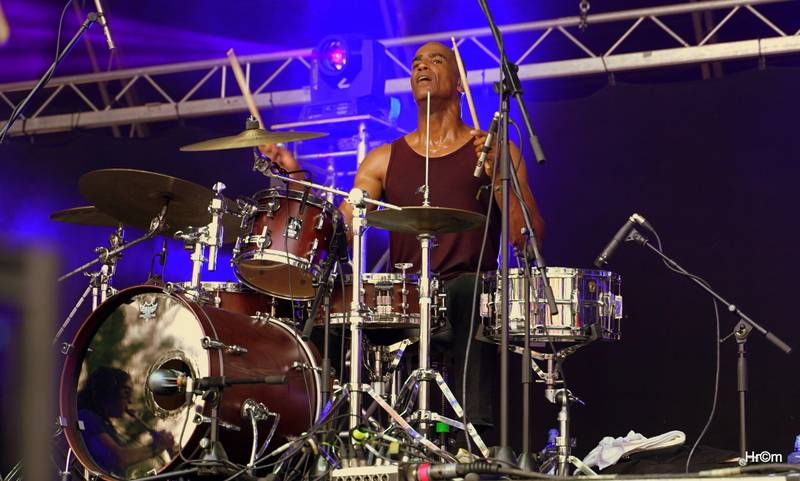 Hvězdou prvního dne Colours of Ostrava byla Florence and the Machine, vystoupili i MØ nebo Red Baraat