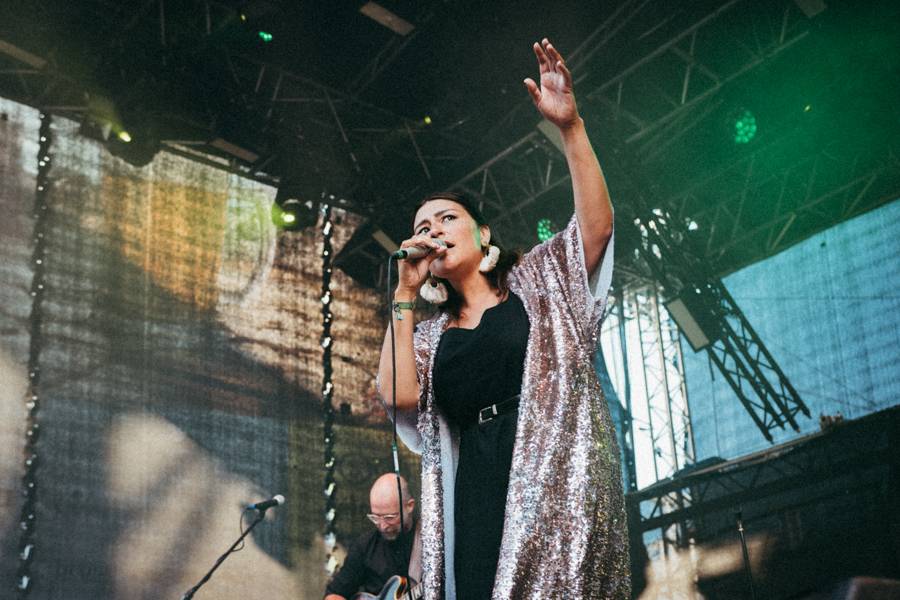 Druhý den Colours Of Ostrava: Dominantní Rag'N'Bone Man, Tom Walker, Mariza i Kryštof