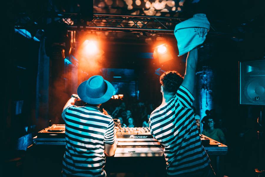 Druhý den Colours Of Ostrava: Dominantní Rag'N'Bone Man, Tom Walker, Mariza i Kryštof