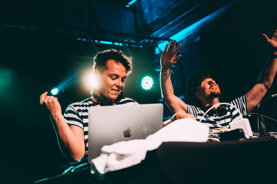 Druhý den Colours Of Ostrava: Dominantní Rag'N'Bone Man, Tom Walker, Mariza i Kryštof