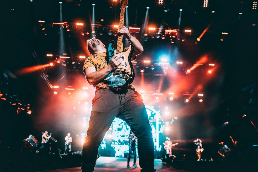 Druhý den Colours Of Ostrava: Dominantní Rag'N'Bone Man, Tom Walker, Mariza i Kryštof