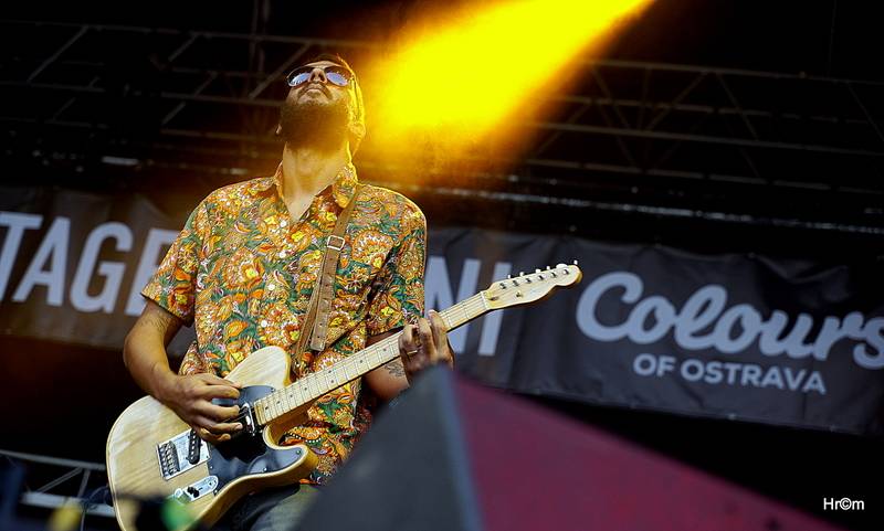 Čtvrteční Colours Of Ostrava: Na hlavním pódiu zářili Kryštof nebo Rag'N'Bone Man, na malé scéně bavili The Atavists
