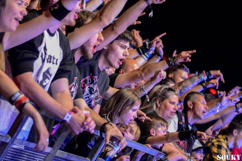 První den na Footfestu vystoupili Škwor, Doga, Traktor nebo Dymytry