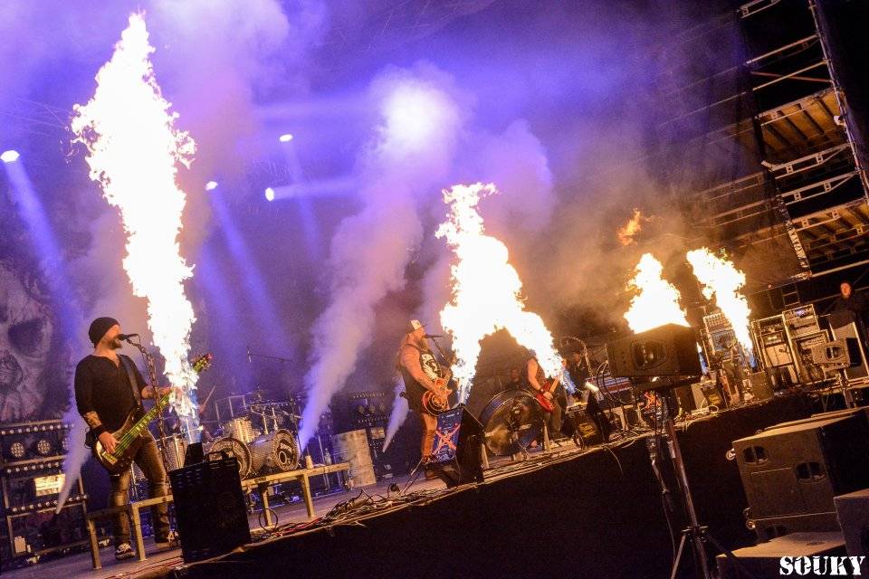 První den na Footfestu vystoupili Škwor, Doga, Traktor nebo Dymytry