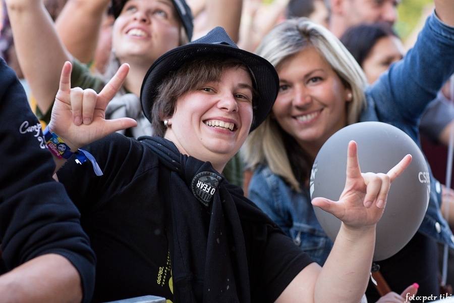 Létofest v Českých Budějovicích odstartoval s Monkey Business, Mig 21, Pražským výběrem nebo Mandrage