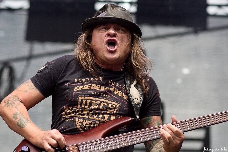 Létofest v Českých Budějovicích odstartoval s Monkey Business, Mig 21, Pražským výběrem nebo Mandrage