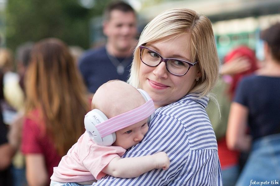 Létofest v Českých Budějovicích odstartoval s Monkey Business, Mig 21, Pražským výběrem nebo Mandrage