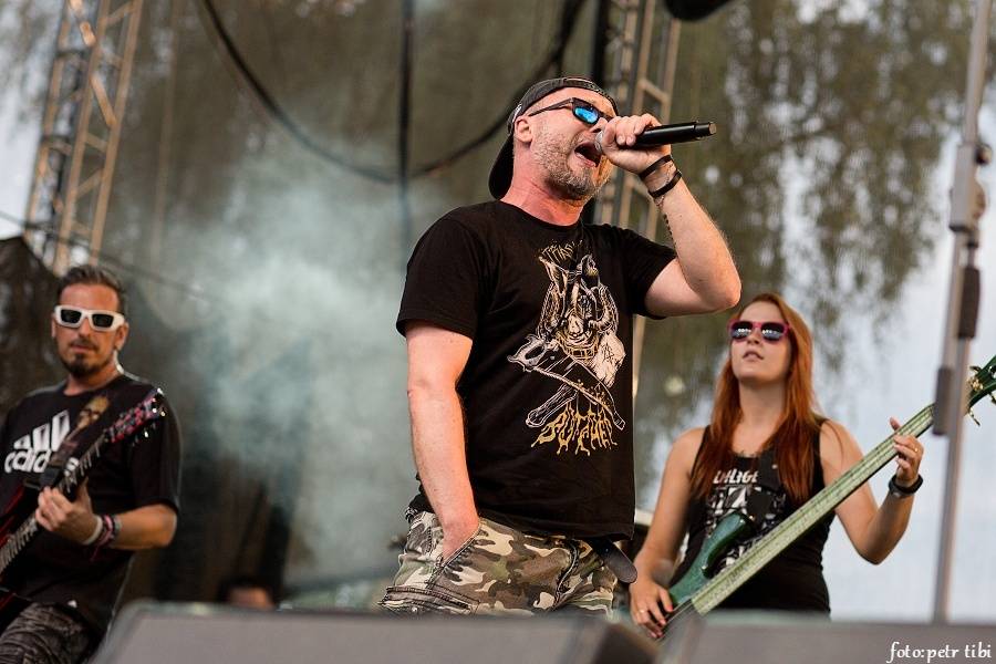 Létofest v Českých Budějovicích odstartoval s Monkey Business, Mig 21, Pražským výběrem nebo Mandrage