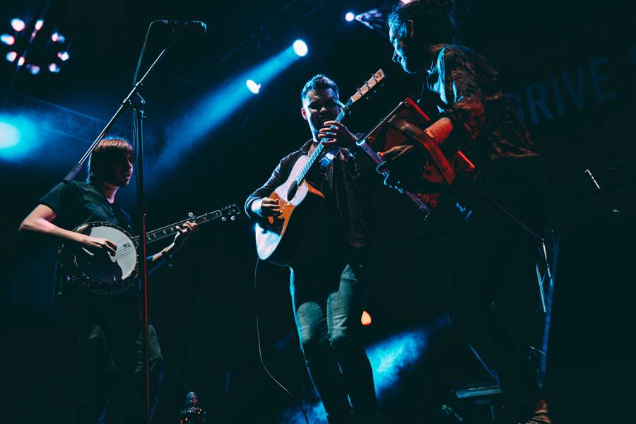 Třetí den Colours of Ostrava rozproudili Shaka Ponk, vystoupili i John Butler Trio nebo Years And Years