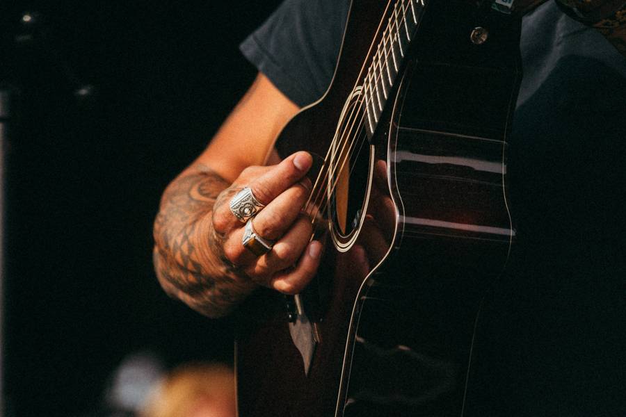 Třetí den Colours of Ostrava rozproudili Shaka Ponk, vystoupili i John Butler Trio nebo Years And Years