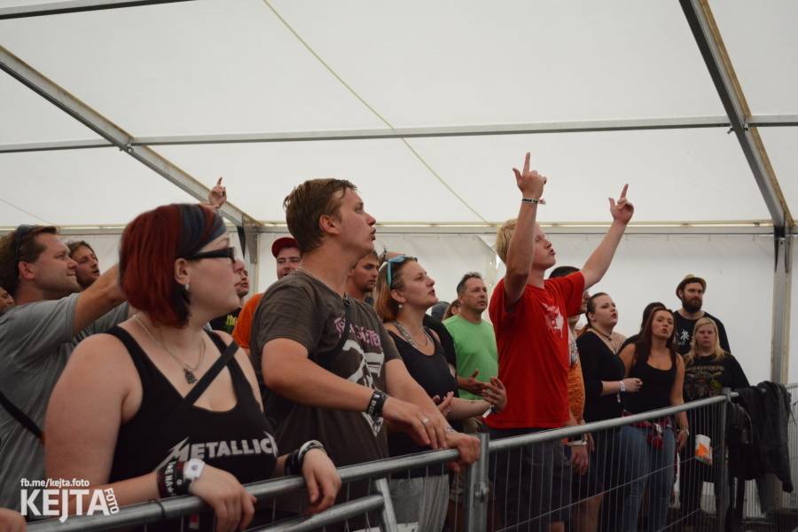 Toy Dolls, Olympic, Fast Food Orchestra i Visací zámek se předvedli v druhý den Footfestu