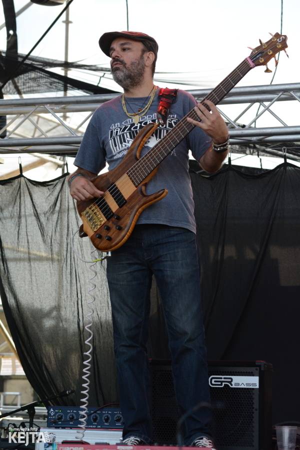 Toy Dolls, Olympic, Fast Food Orchestra i Visací zámek se předvedli v druhý den Footfestu