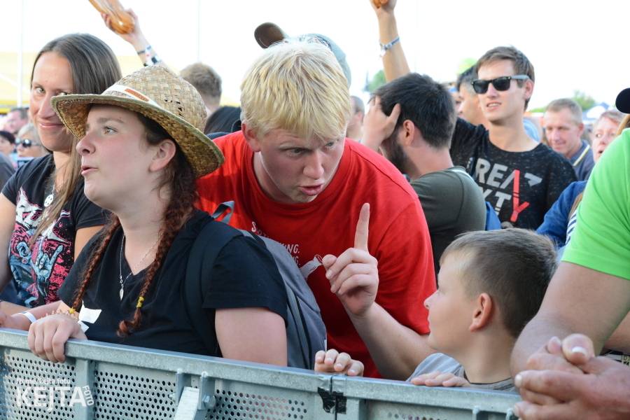 Toy Dolls, Olympic, Fast Food Orchestra i Visací zámek se předvedli v druhý den Footfestu