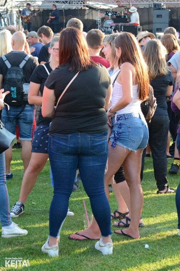 Toy Dolls, Olympic, Fast Food Orchestra i Visací zámek se předvedli v druhý den Footfestu