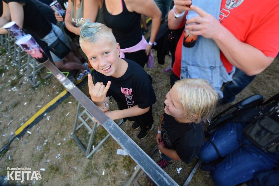 Toy Dolls, Olympic, Fast Food Orchestra i Visací zámek se předvedli v druhý den Footfestu