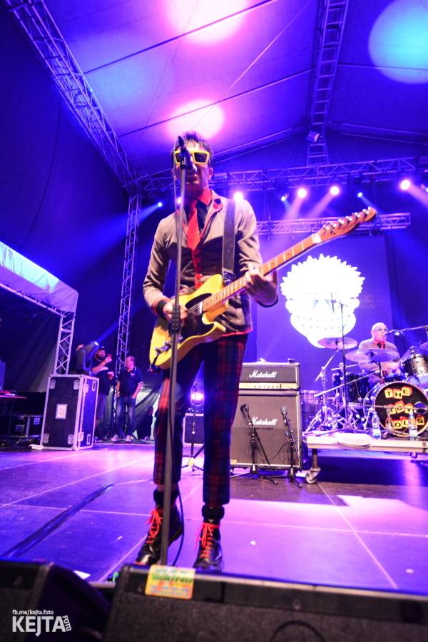 Toy Dolls, Olympic, Fast Food Orchestra i Visací zámek se předvedli v druhý den Footfestu