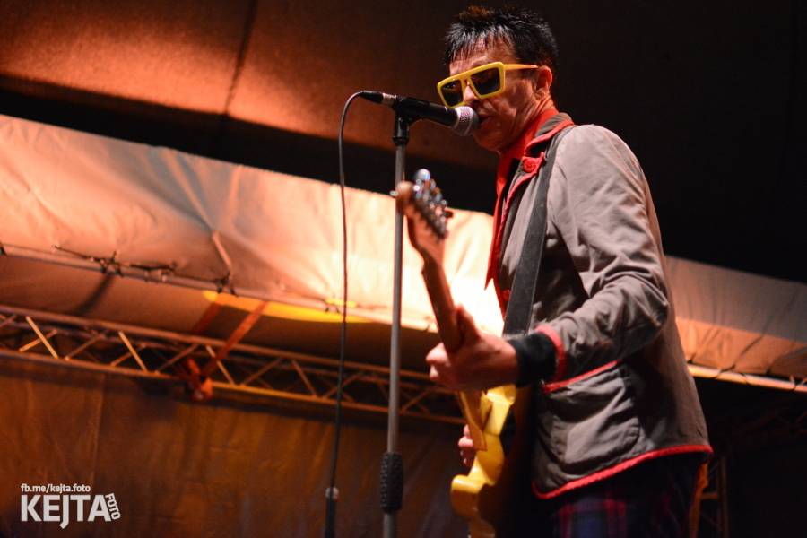 Toy Dolls, Olympic, Fast Food Orchestra i Visací zámek se předvedli v druhý den Footfestu