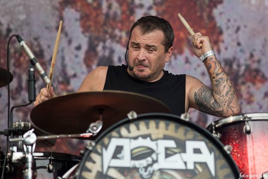 Druhý den Létofestu v Českých Budějovicích: Marek Ztracený, Wanastowi Vjecy, Aneta Langerová a na závěr Divokej Bill