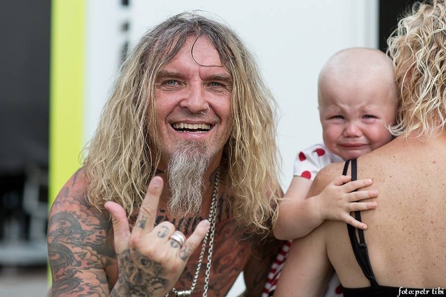 Druhý den Létofestu v Českých Budějovicích: Marek Ztracený, Wanastowi Vjecy, Aneta Langerová a na závěr Divokej Bill